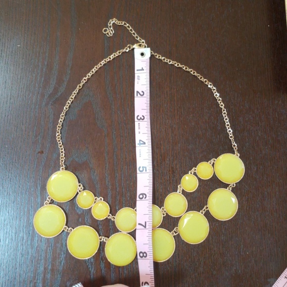 Adjustable yellow necklace - Picture 4 of 4